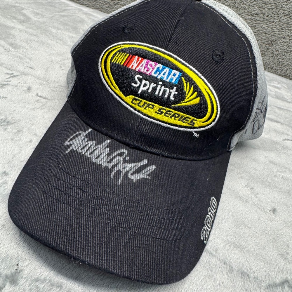 NASCAR Sprint Cup Series 2010 Signed‎ Baseball Cap Hat Black Gray Men's